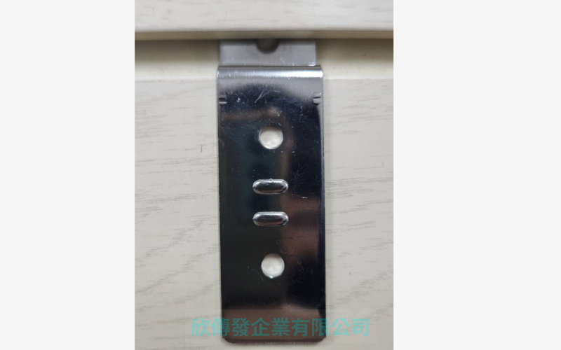槽板專用配件-沖孔片.吊片(圓管).一點掛(388)