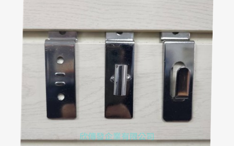 槽板專用配件-沖孔片.吊片(圓管).一點掛(388)