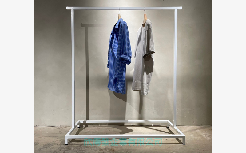 客製_金屬烤漆吊衣桿(方管/白)