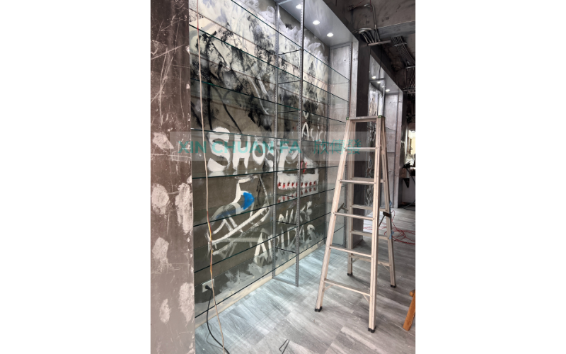 客製-壁櫃玻璃層板展示架